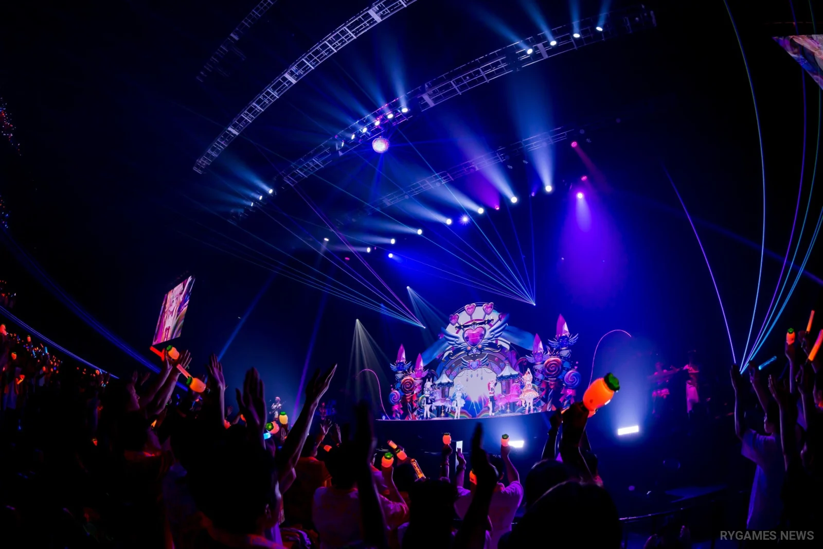 Momosuzu Nene live concert stage visuals. - gambar 7